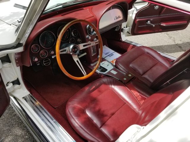 1965 Chevrolet Corvette - photo 6