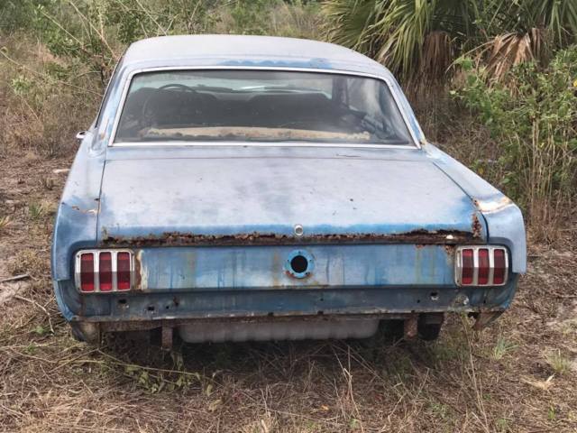 1965 Ford Mustang - photo 2