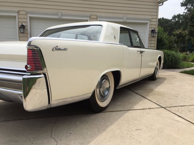 1965 Lincoln Continental - photo 4