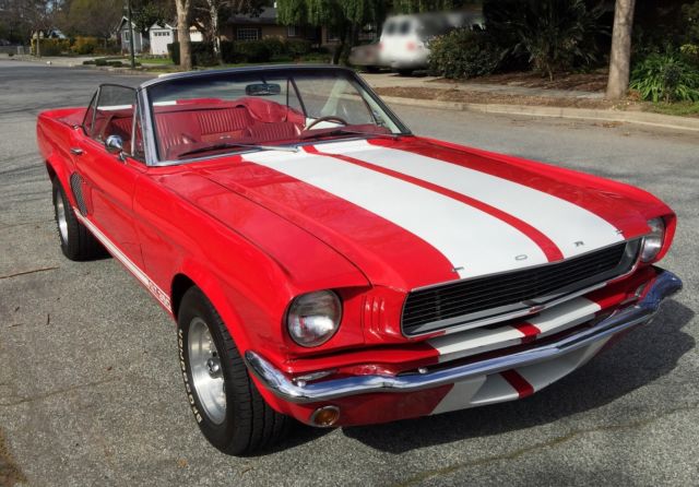 1965 Ford Mustang Roaring Resto-Mod Built from the Ground Up - photo 13
