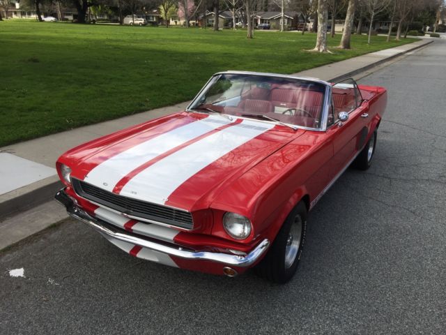 1965 Ford Mustang Roaring Resto-Mod Built from the Ground Up - photo 5
