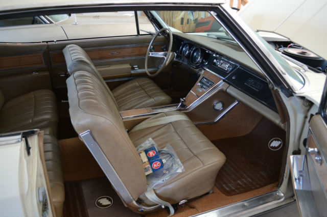 1965 Buick Riviera - photo 10