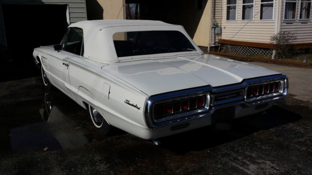 1965 Ford Thunderbird Convertible - photo 5