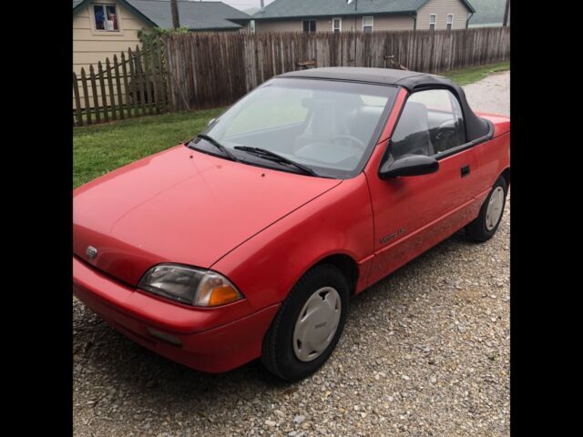 65,000 mi. 5 spd. Runs good ,50 mpg@ 50mph, small rust on rockers, 1991 Geo Metro