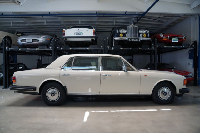 1990 Rolls-Royce Silver Spirit/Spur/Dawn -- - photo 3