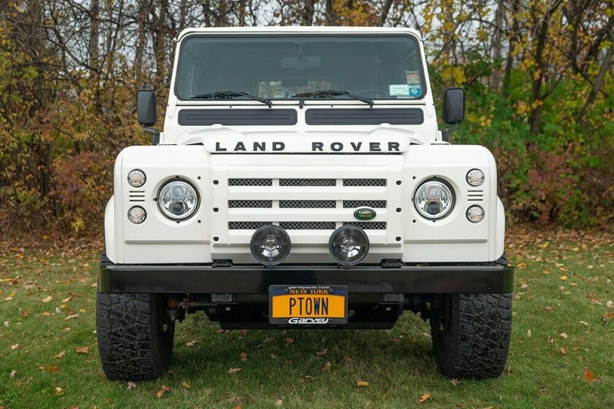 1993 Land Rover Defender 110 - photo 2