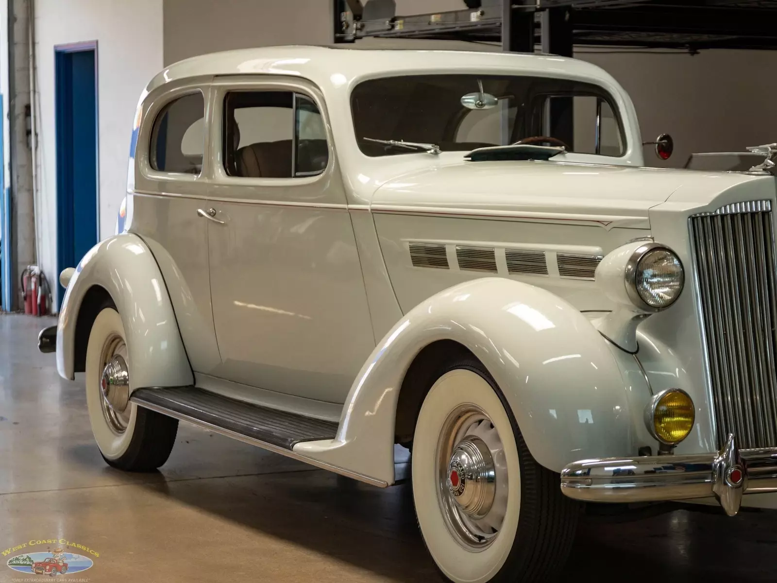 1937 Packard One Twenty 282 c.i. 8 cyl 2 Door Sedan - photo 11