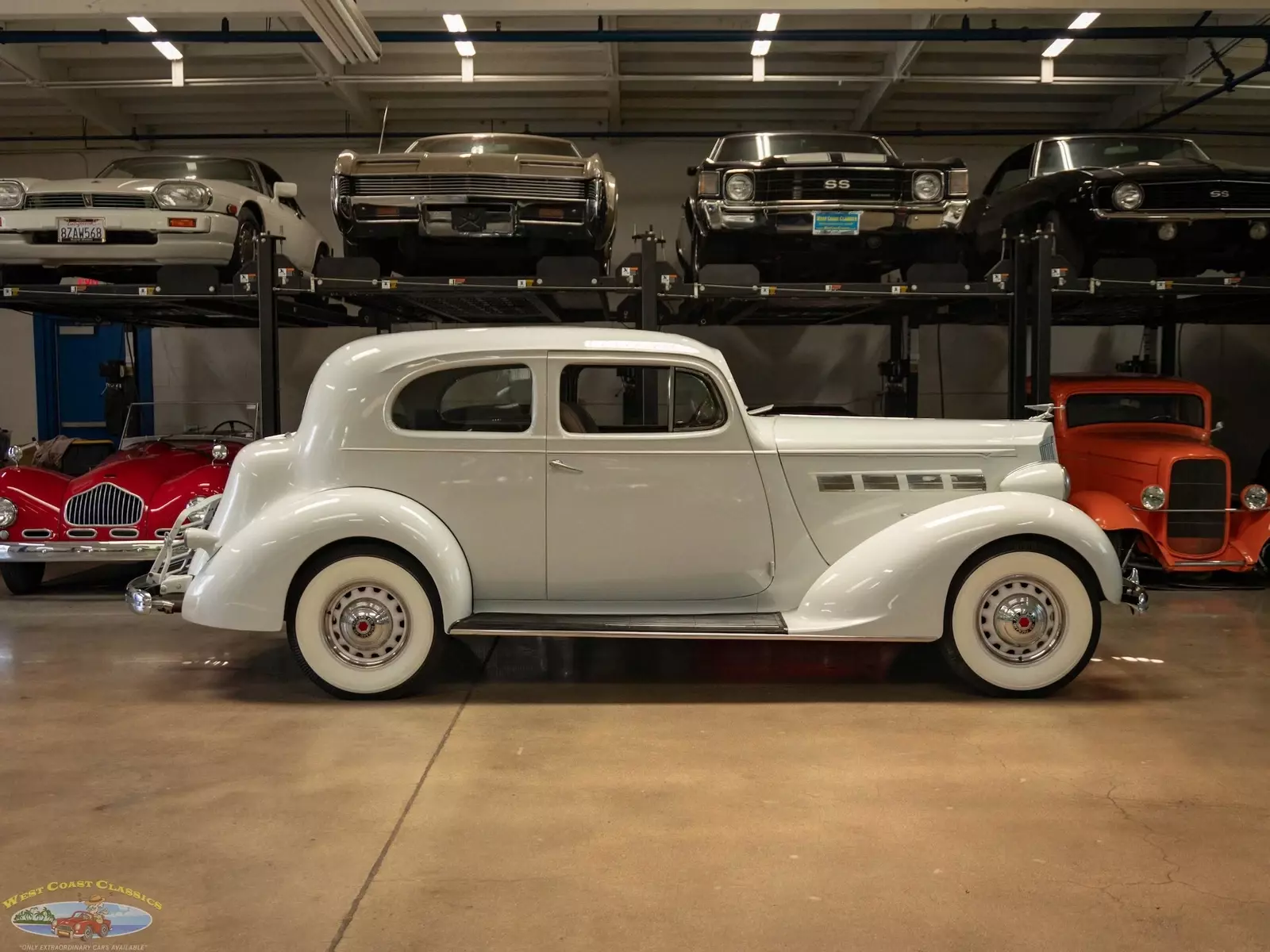 1937 Packard One Twenty 282 c.i. 8 cyl 2 Door Sedan - photo 3