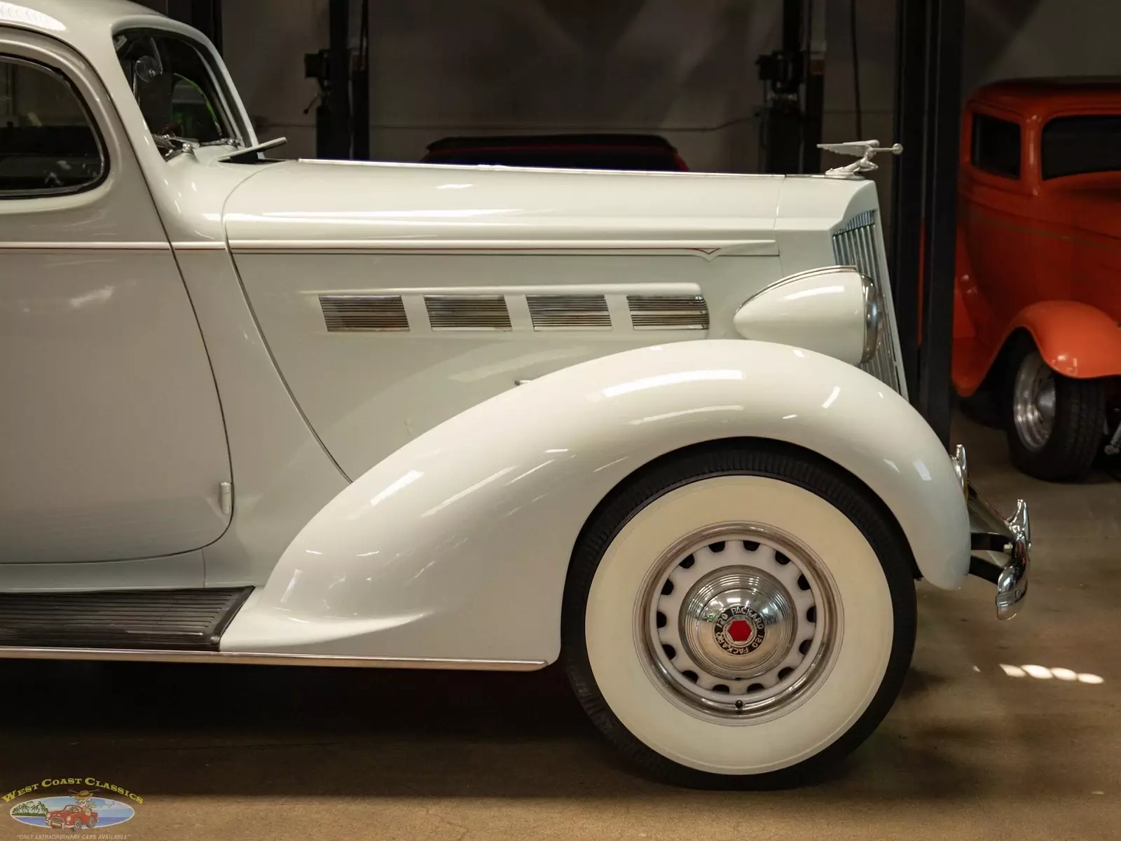 1937 Packard One Twenty 282 c.i. 8 cyl 2 Door Sedan - photo 4