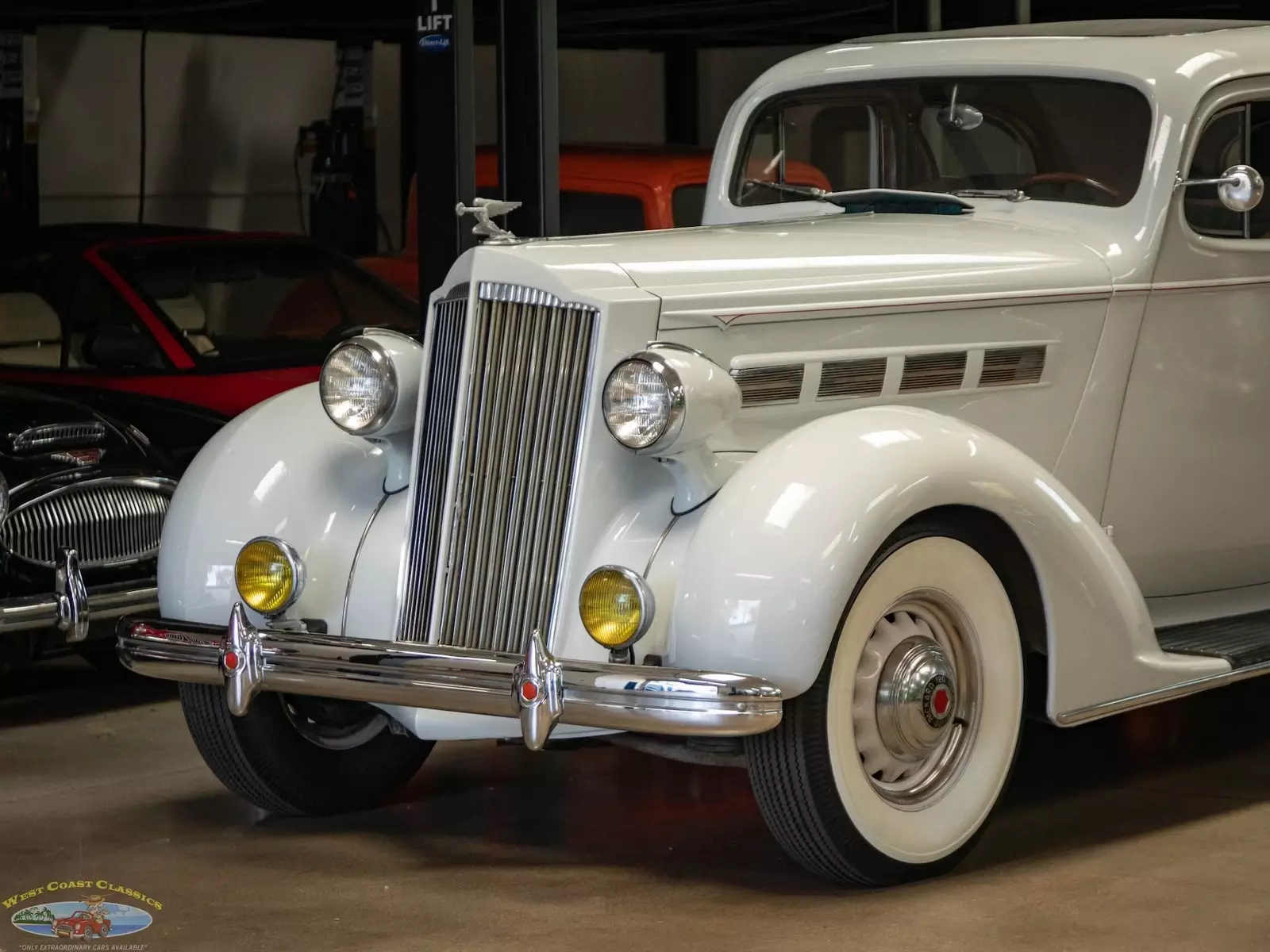 1937 Packard One Twenty 282 c.i. 8 cyl 2 Door Sedan - photo 8