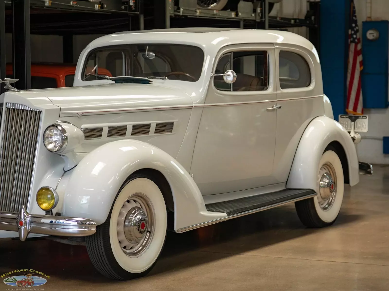 1937 Packard One Twenty 282 c.i. 8 cyl 2 Door Sedan - photo 9