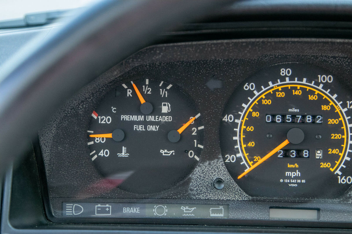 1994 Mercedes-Benz 300-Series E320 Cabriolet - photo 12