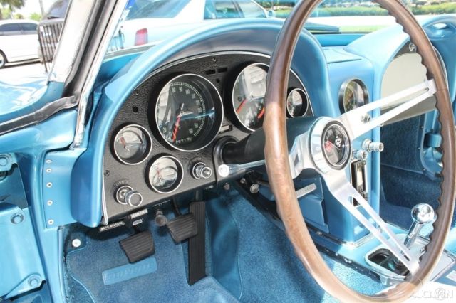 1966 Chevrolet Corvette Convertible Roadster Big Block C2 - photo 4
