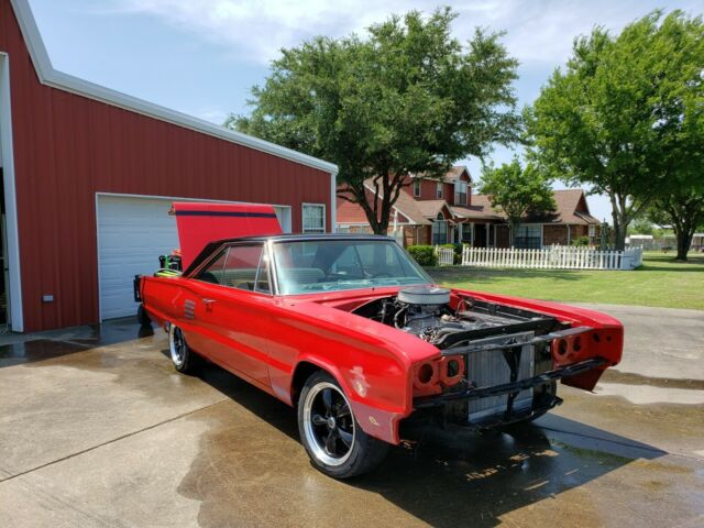 1966 Dodge Coronet - photo 2