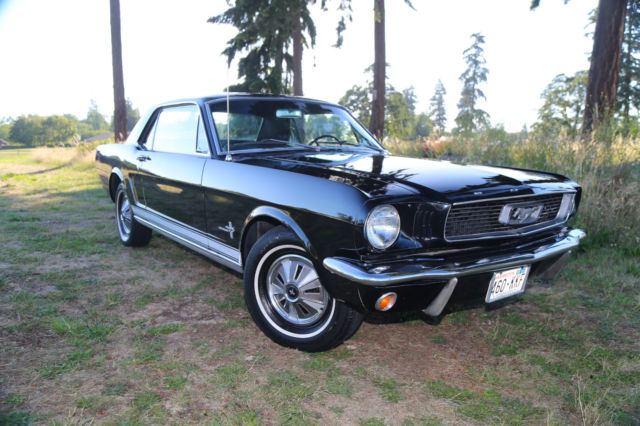 1966 Ford Mustang - photo 2