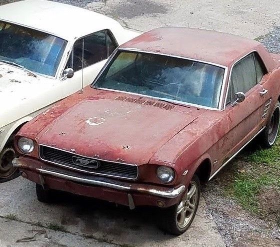 1966 Ford Mustang Hardtop - photo 2