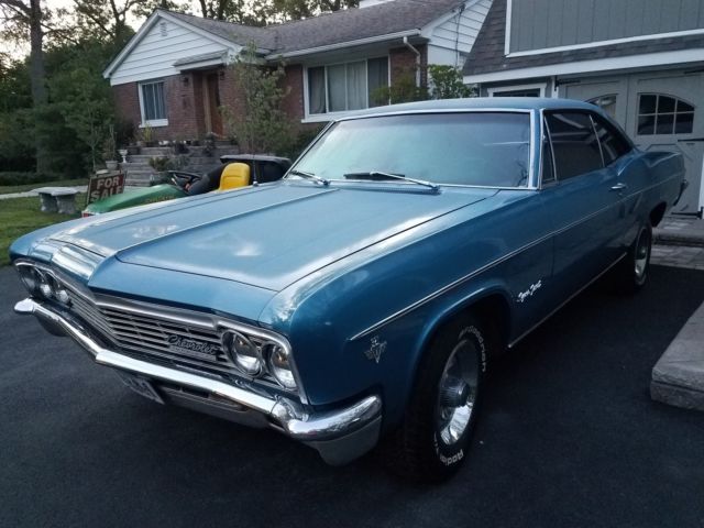 1966 Chevrolet Impala SS - photo 3