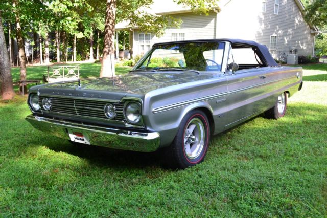 1966 Plymouth Belvedere Convertible - photo 2