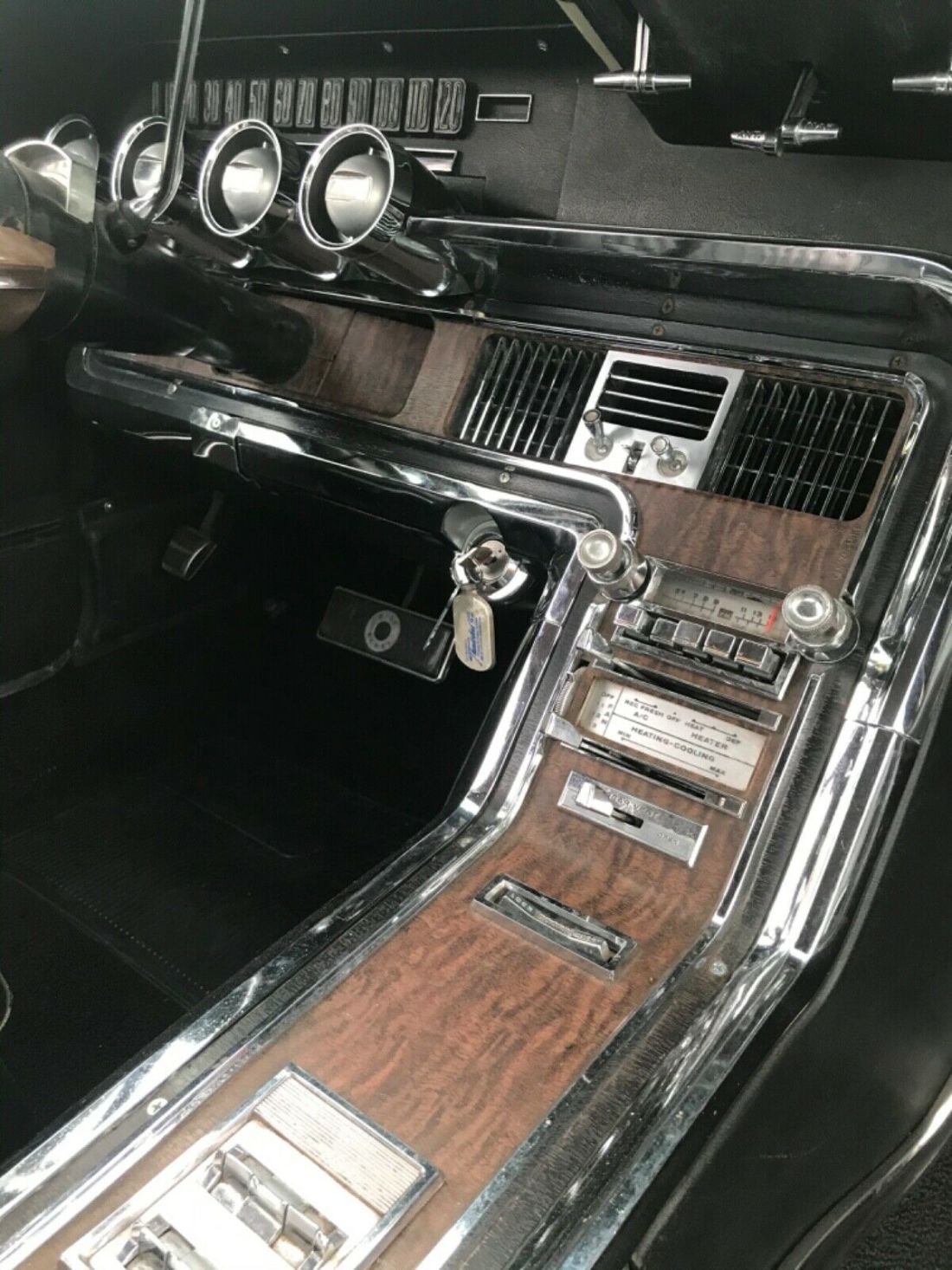 1966 Ford Thunderbird - photo 13