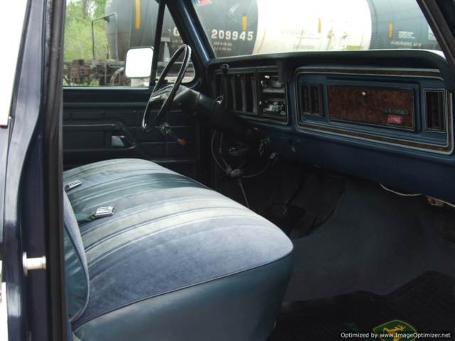 1977 Ford F-250 F-350 - photo 6