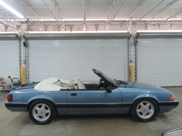 66,000 ORIGINAL MILES 5.0L 5SPD MANUAL ALL ORIGINAL UNMODIFIED AND IN XLNT COND 1990 Ford Mustang 2dr Convertible LX Sport 5.0L