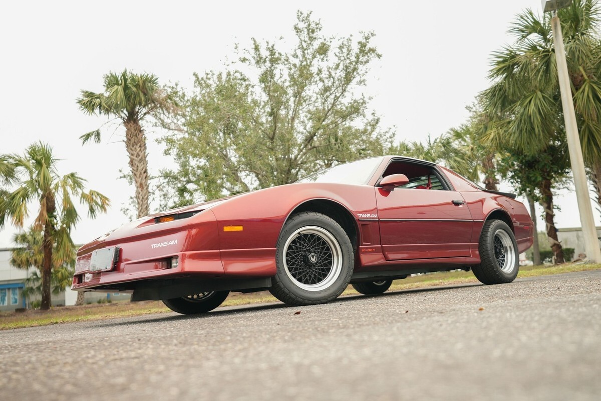 1986 Pontiac Trans Am - photo 13