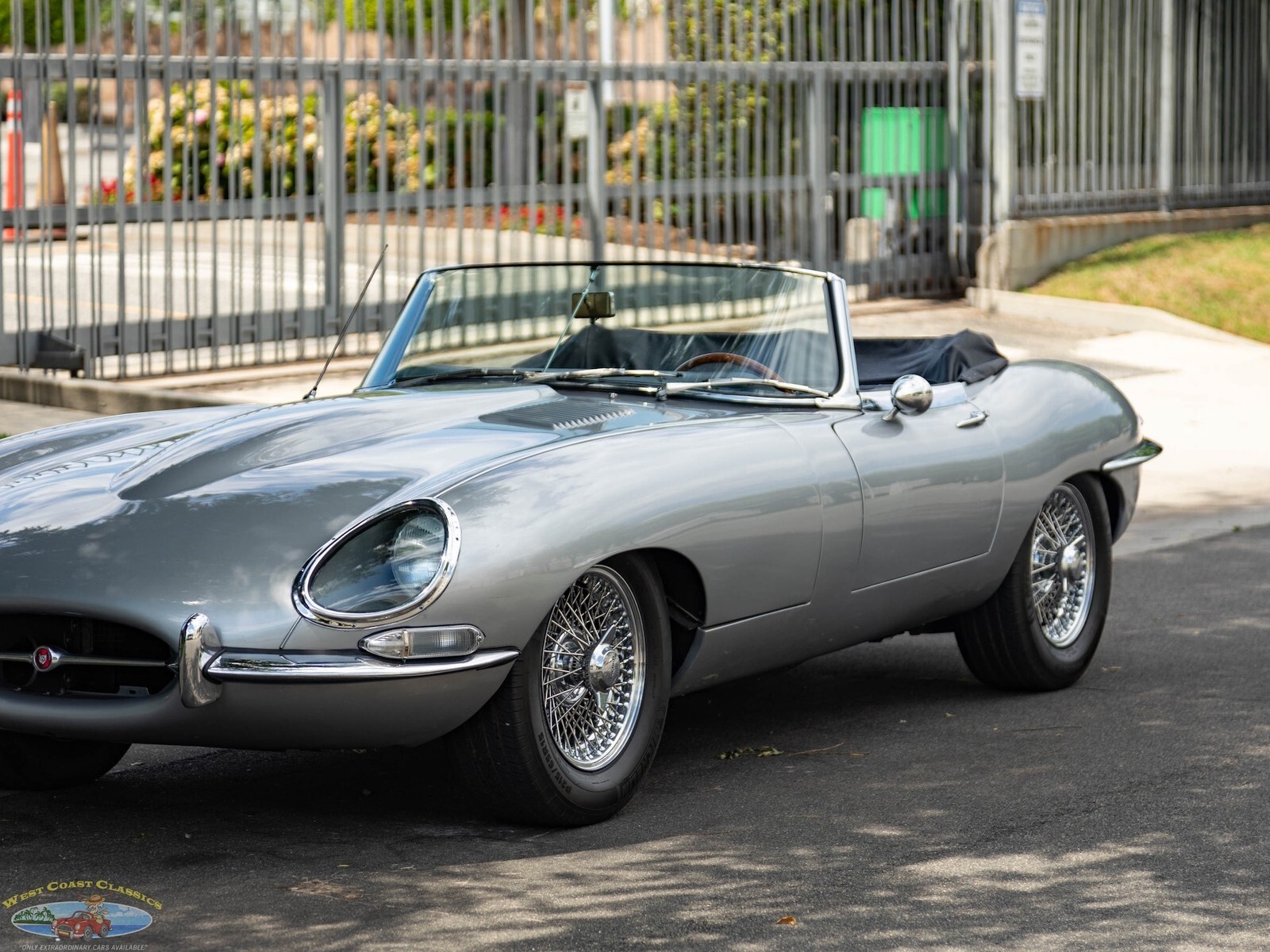 1965 Jaguar XKE E-Type 4.2L 5 spd Roadster Convertible - photo 11