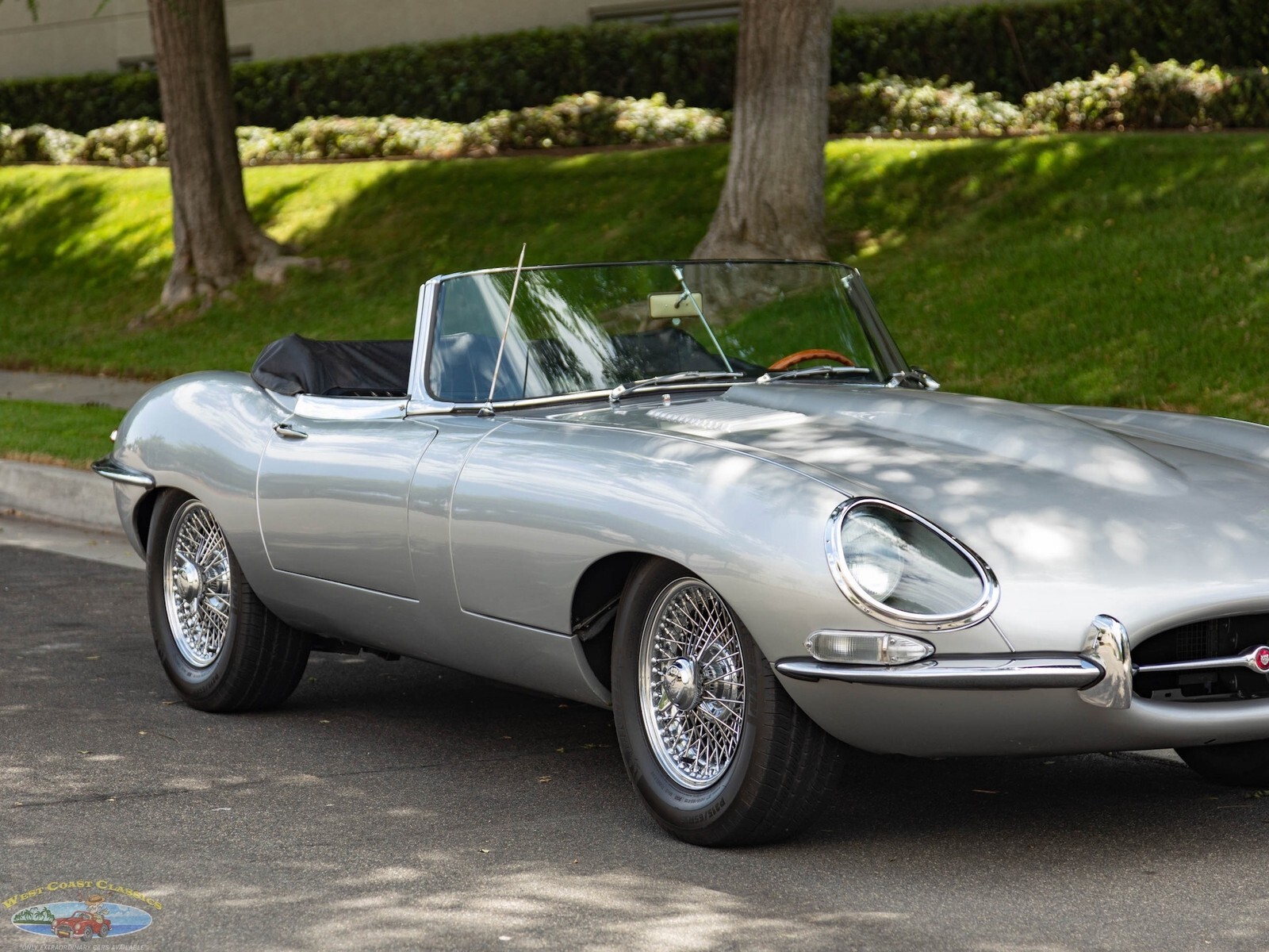 1965 Jaguar XKE E-Type 4.2L 5 spd Roadster Convertible - photo 13