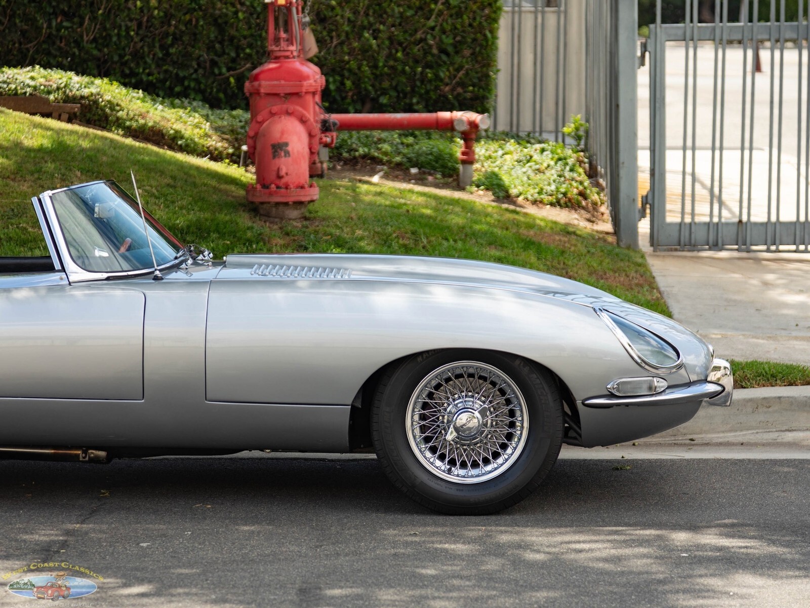 1965 Jaguar XKE E-Type 4.2L 5 spd Roadster Convertible - photo 8
