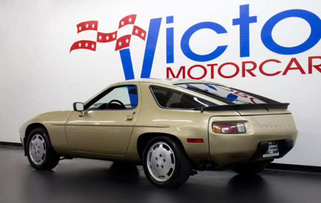 1984 Porsche 928 S - photo 5