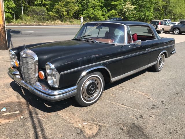1967 Mercedes-Benz 200-Series - photo 10