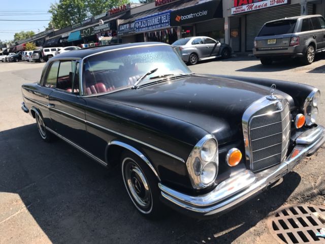 1967 Mercedes-Benz 200-Series - photo 12