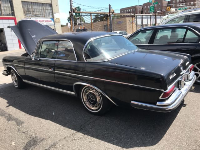 67 250SE COUPE AUTOMATIC 67k MATCHING NUMBERS ORIG 25k into mechanics 1967 Mercedes-Benz 200-Series