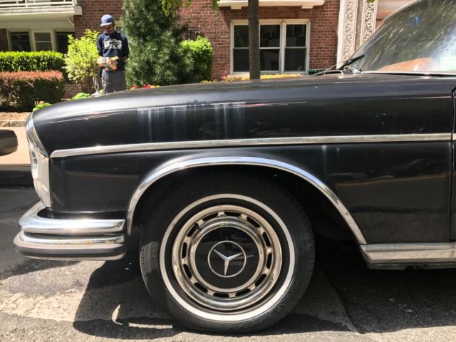 1967 Mercedes-Benz 200-Series - photo 9
