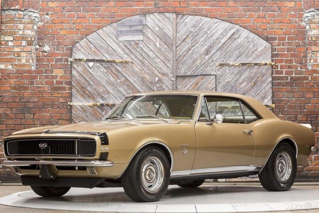 67 350/300 HP Power Steering Brakes Vintage Air AC Deluxe Spoilers Rally Wheels 1967 Chevrolet Camaro RS SS 4-Speed Manual