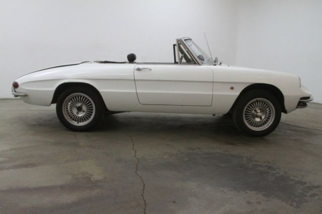 1967 Alfa Romeo Duetto - photo 6