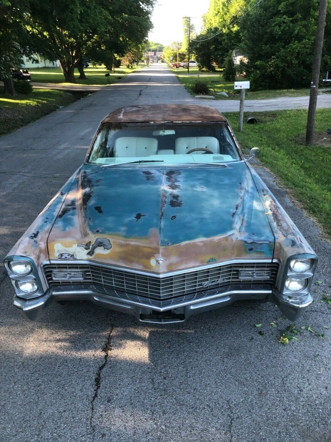 1967 Cadillac DeVille - photo 2