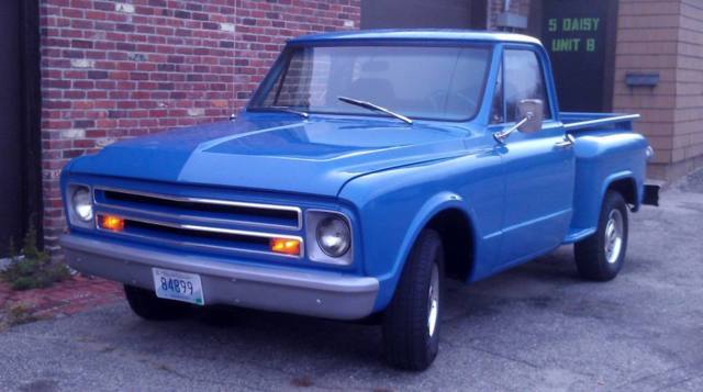 67 Chevy C10 Stepside Pickup 2WD/PS/PB 250/6cyl Auto / Frame Off / Daily Driver 1967 Chevrolet C-10