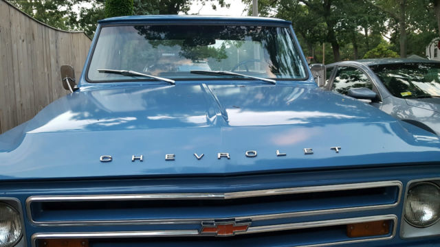 1967 Chevrolet C-10 - photo 2