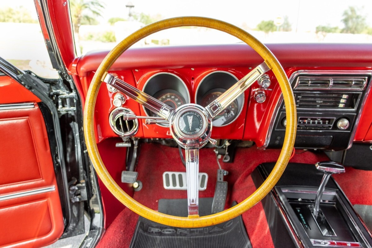 1967 Pontiac Firebird - photo 8