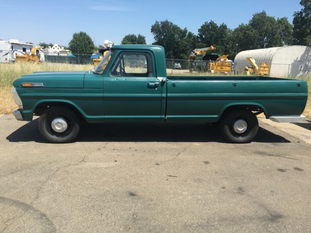 1967 Ford F-100