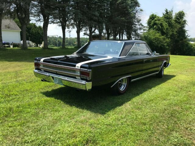 1967 Plymouth GTX - photo 2