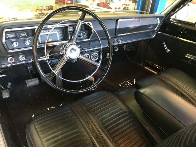 1967 Plymouth GTX - photo 5