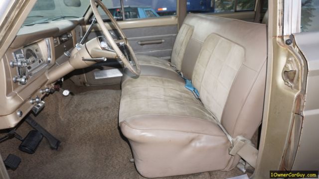 1967 Jeep Wagoneer Cherokee SJ - photo 3