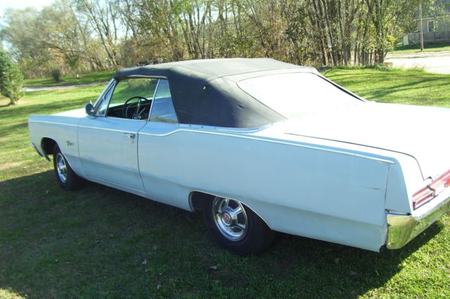 1967 Plymouth Fury - photo 6