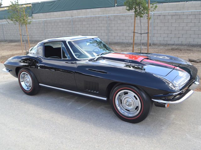 67 w/Docs, L36 427/390hp, Tuxedo Black, Red Stinger, Black Interior, Powerglide 1967 Chevrolet Corvette Factory AC