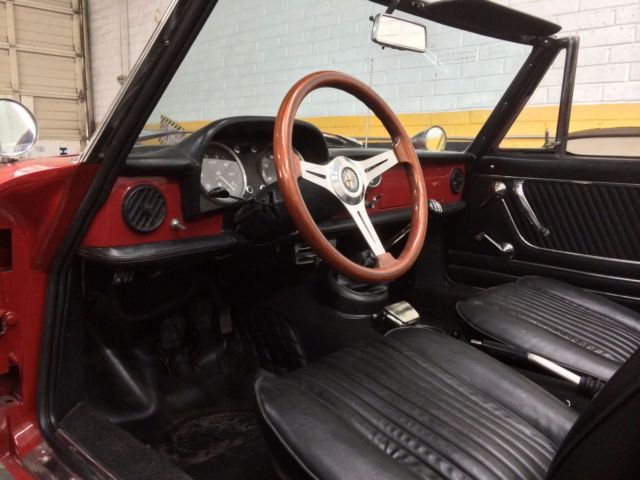 1967 Alfa Romeo Spider - photo 12