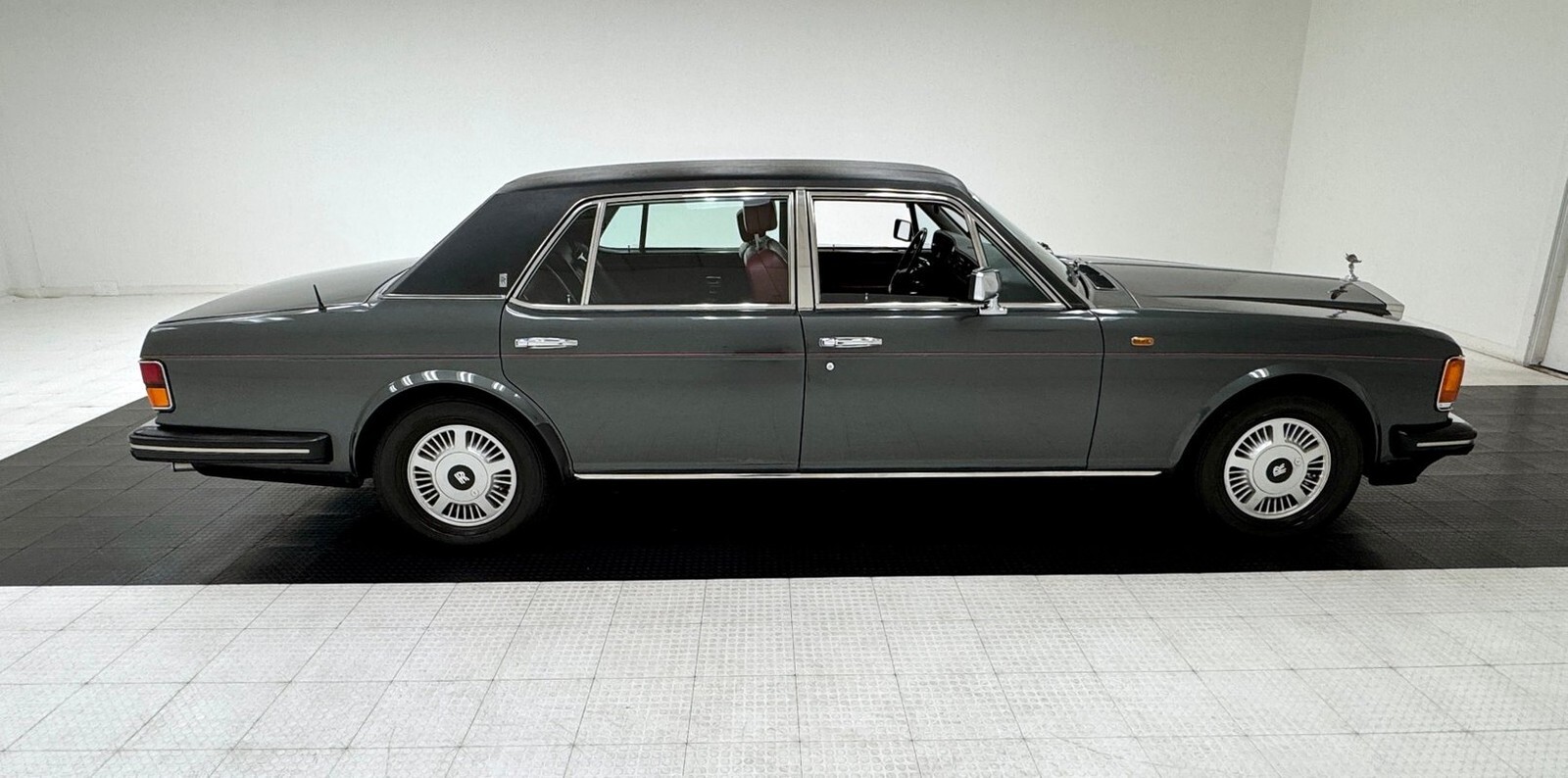 1988 Rolls-Royce Silver Spirit/Spur/Dawn Saloon - photo 6