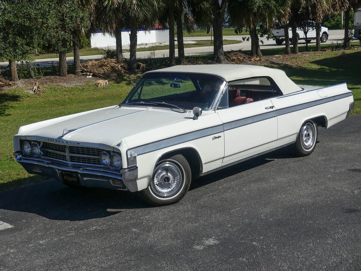 1963 Oldsmobile Starfire Convertible - photo 12