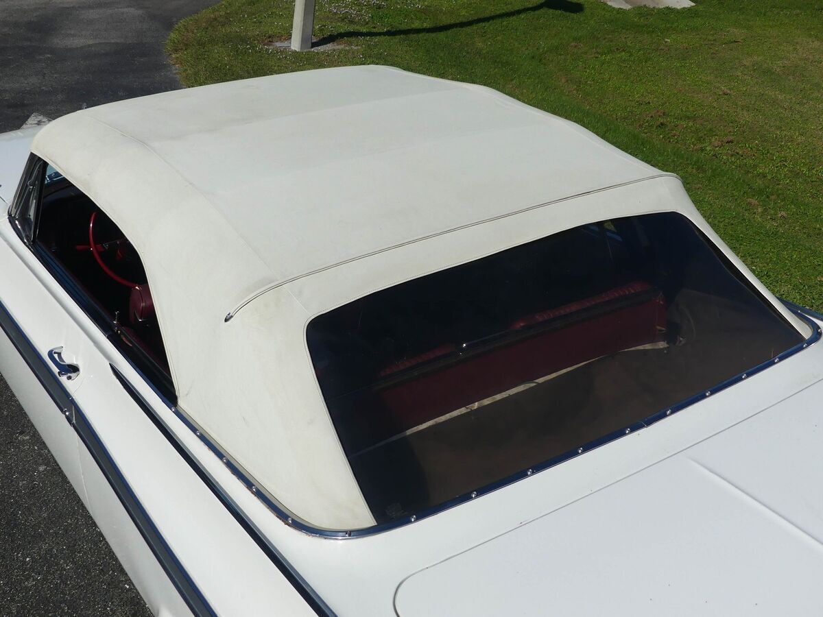 1963 Oldsmobile Starfire Convertible - photo 3
